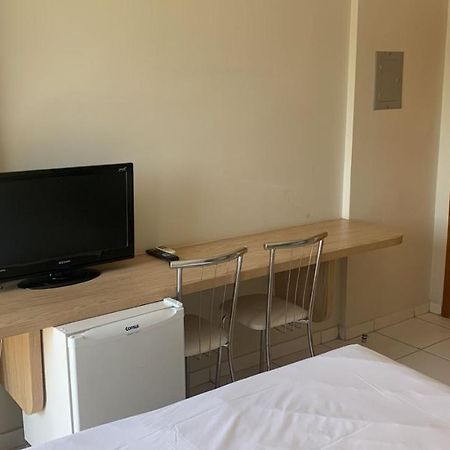 Golden Dolphin Express Caldas Novas Exterior foto