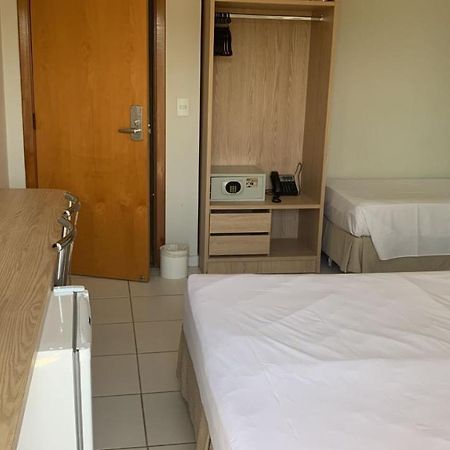 Golden Dolphin Express Caldas Novas Exterior foto